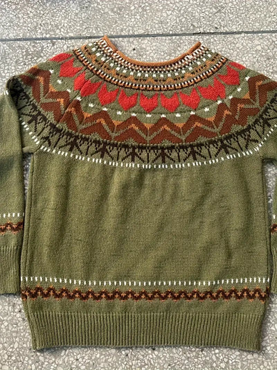 Knitted sweater Lopapeysa