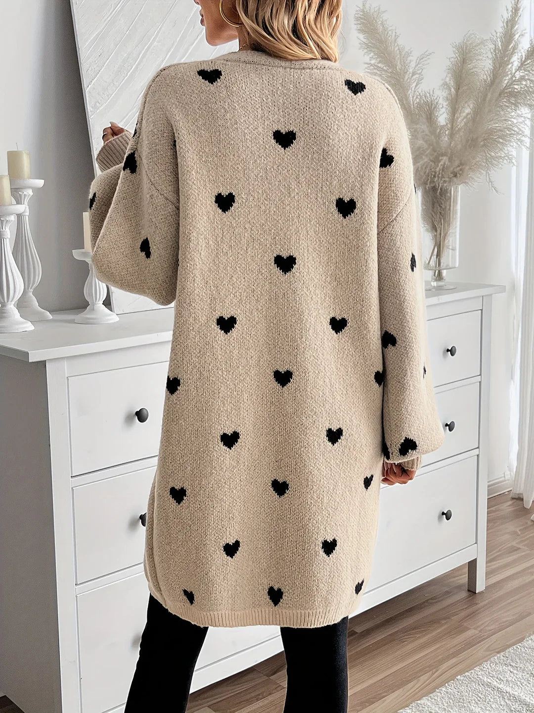 Julia | Heart Cardigan