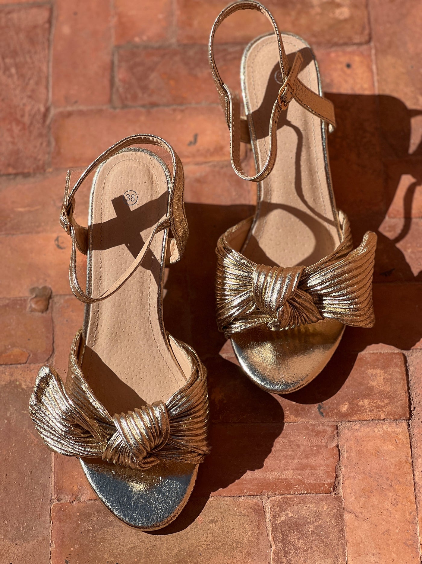 Ariane Sandals - Gold