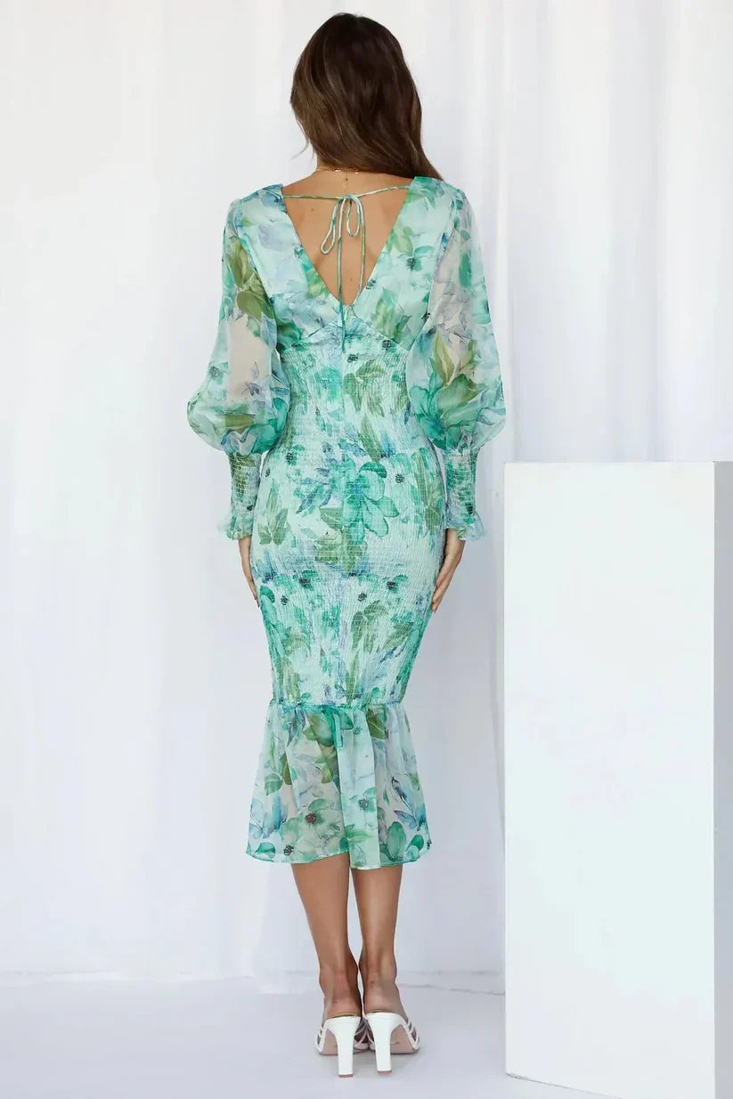 Miley | V-Neck Floral Dress